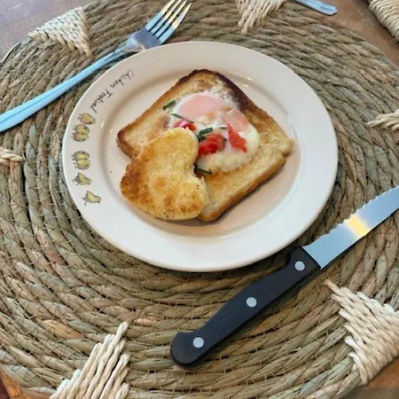 Panzió Aan De Schenkel