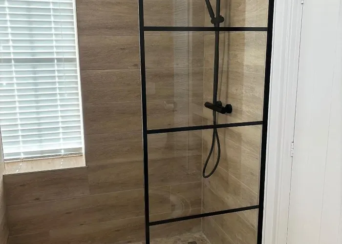 Bed & Breakfast Aan De Schenkel 3*