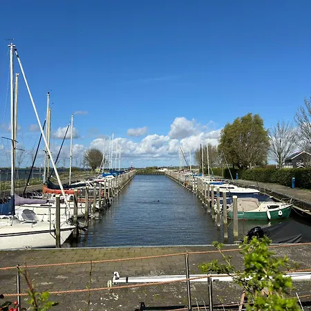 Aan De Schenkel 3* Zuid-Beijerland
